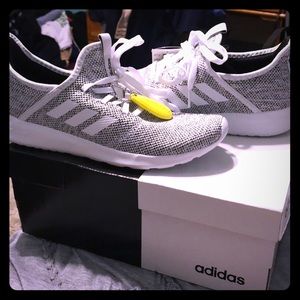 Adidas cloud-foam pure